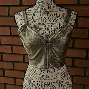 Stretch knit tank top cropped gold and black .